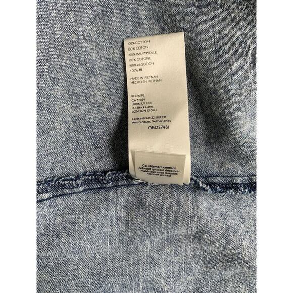 FREE PEOPLE Women Medium Charlie Denim Button-down Boho Shirt Light Wash - Picture 10 of 11